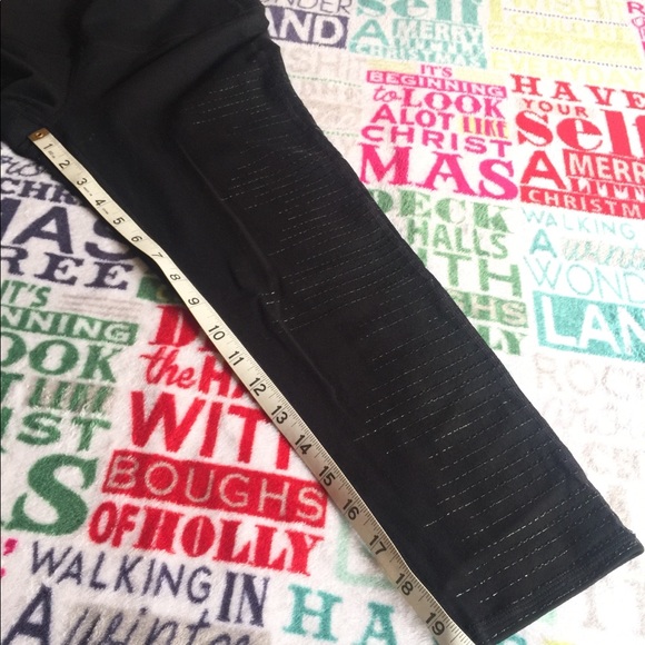 Athleta cropped leggings - Picture 6 of 8